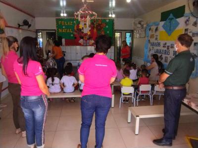 NÃºcleo Feminino Coprossel e CEMEI Sementinha do Saber levam alegria no Natal das CrianÃ§as da Escola